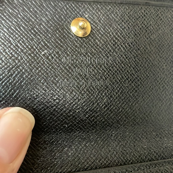Louis Vuitton Epi Black Tri Fold Leather Wallet - Picture 8 of 10